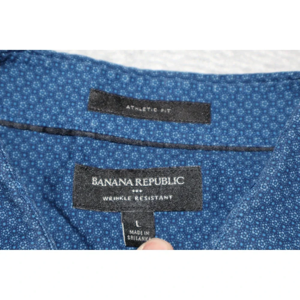 Banana Republic Button Down Dress Shirt Men Large Blue Floral Athletic Fit **